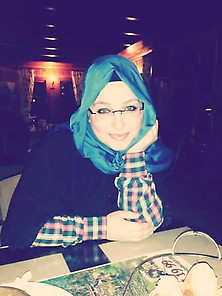 Turkish Hijab Woman Turkisch Kopftuch Frau