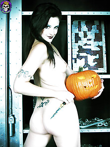 Classic Naked Goth Babe Carving Halloween Pumpkin