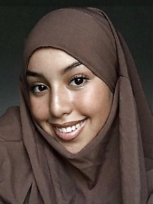 Sexy Hijabi