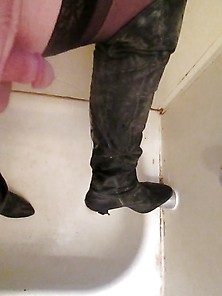 Pissing Old Worn Out Thigh Boots