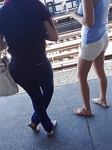 Sexy Latina In Jeans Nyc Subway