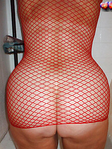 Busty Bliss Gets Red Net Body Stocking Soapy & Sudzy