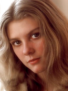 1977 - 10 -Kristine Winder - Mkx