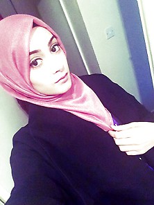 Stunning Teen Hijabi Paki