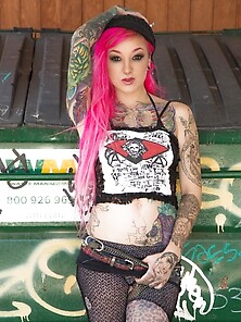 Kinky Punk Chick Black