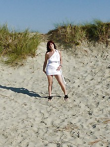 Sexy Busty Mature Wife Jenny, Strips On The Dunes