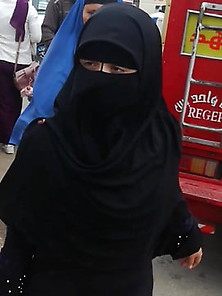 Hot Niqab