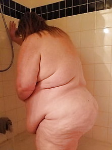 Granny's Fat Ass Showering