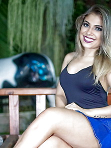 Ana Claudia Gomes