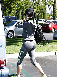 Kylie Perfect Booty Jenner! Ride Of A Lifetime!