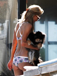 Paris Hilton: Hot Pics And Captions