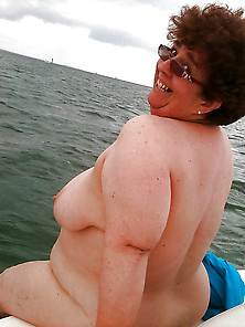 Bbw Matures And Grannies At The Beach 149