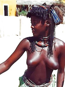 Natural African Tits 2