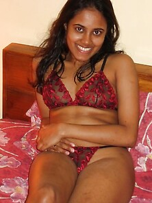 Sexy Pakistani Girlfriend