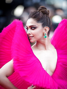 Deepika Padukone At Ash Is Purest White Premiere At Cannes F