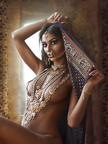 Sexy Indian Women
