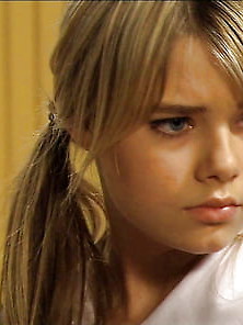 Indiana Evans The Sweetie Pie & That Sexy Outfits