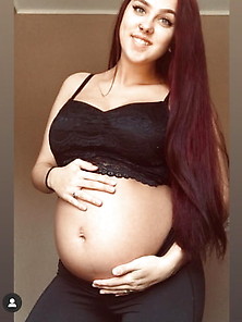 Pregnant Teen 29