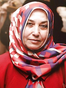 Atesli Turbanli Turk Kisraklari - Hot Turkish Hijab Mature