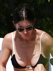 Courteney Cox Wearing A Bikini In Miami