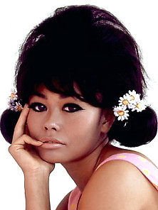 1967 - 04 -Gwen Wong - Mkx