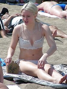 Zara Larsson Bikini