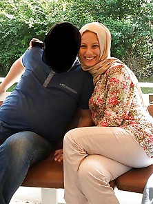 Turkish Hijab Sexy Booby