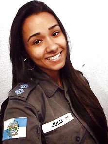 Brasil - Policial Muito Gostosa Do Rj
