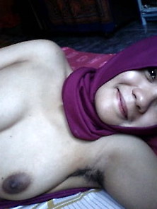 Indonesian Hijaber With Hairy Armpits