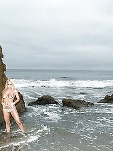 Stony Beach Is A Good Place Where The Blonde Diva Reveals Privat