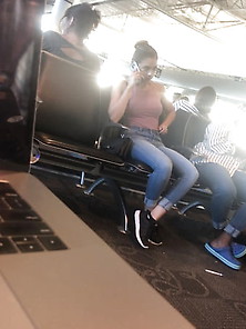 Super Hot Tank Top Teen With Perfect Tits In Airport Candids