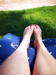 Bbw Wife Holiday Feet And Legs