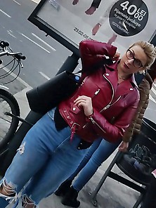Spy Face And Ass Jeans Teens Girl Romanian