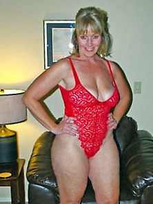 Softcore Mature Women In Lingerie