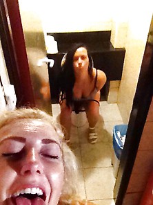 Girls On The Toilet - Vol 6