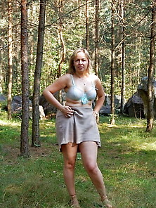 Beautiful Sexy And Homemade Milf Undresses In The Woods