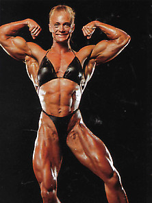 Paula Bircumshaw - Female Bodybuilder