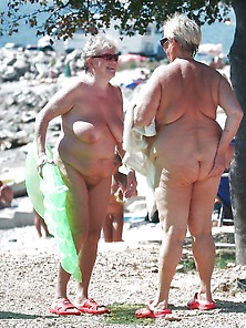 Bbw Matures And Grannies At The Beach 146