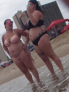 2 Bbw Bikini Girls