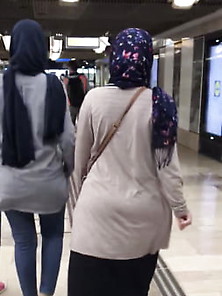 Voyeur Maman Arabe Hijab Bon Cul