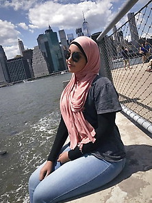 Sexy New Hijabi Slut