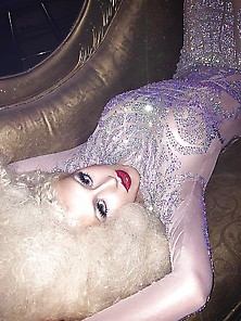 Christina Aguilera Seductive Huge Tits